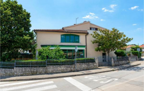 Stunning apartment in Pula with WiFi and 2 Bedrooms
